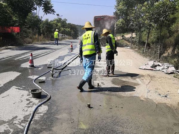 公路压浆工程