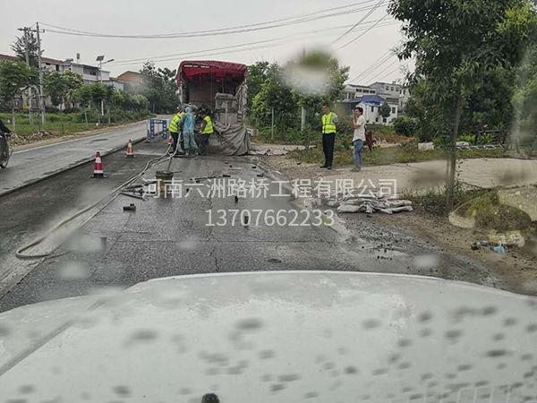 公路压浆工程队讲述路基压浆施工工艺