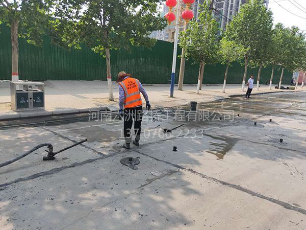 公路保养都需要干什么？看公路压浆公司怎么说？